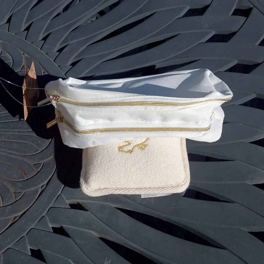 Yves Rocher Oatmeal Body Wash Set - Picture 6 of 8